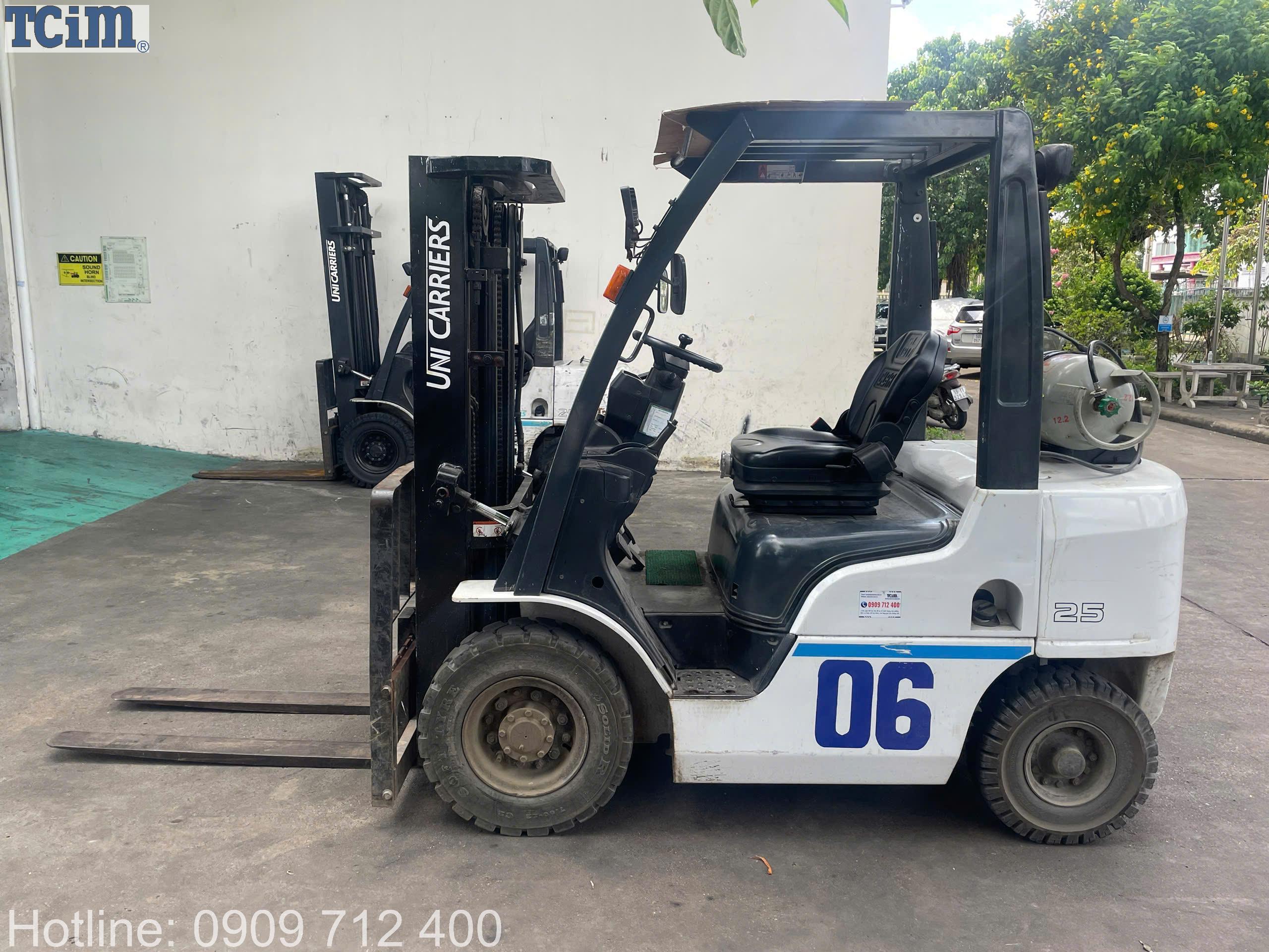 Xe nâng trong ngành logistics: Tối ưu hóa quy trình vận hành kho bãi